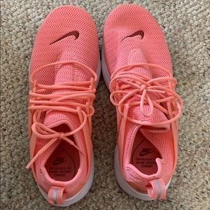 Nike Air Presto women’s running shoes
